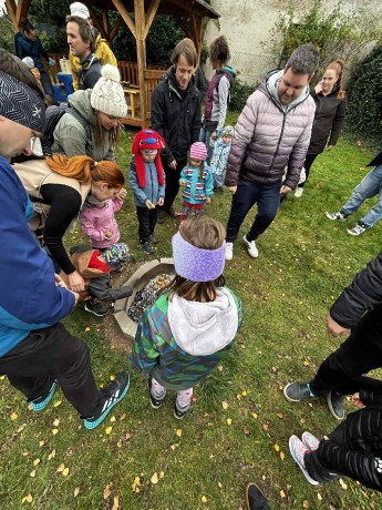 348d82ea-23c3-43d8-a0bb-125597125862