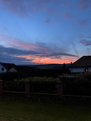 3326241e-90e3-4e8b-89a4-2e44a2a85f46