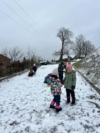 2ef13256-60ae-4dca-96f0-ee5aeb318d9d