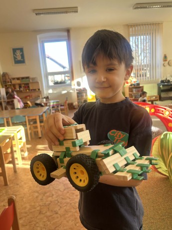 2c277d8f-2685-456c-ab22-e541d71539d4