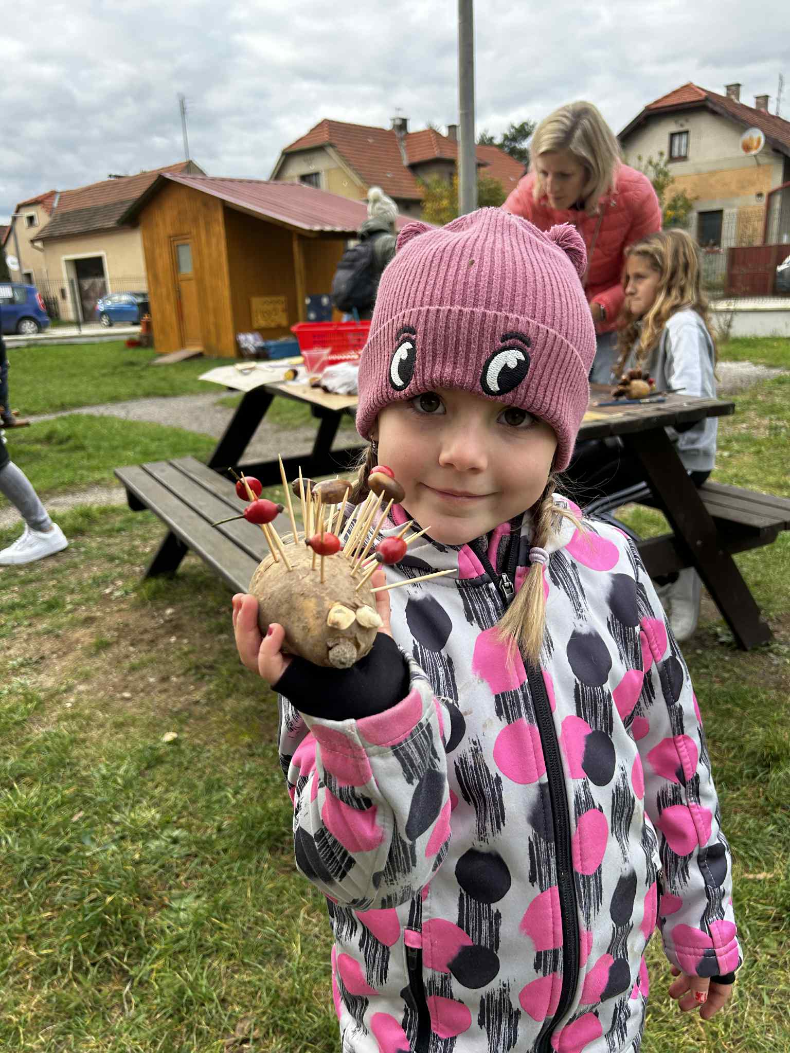 89254647-8fe2-4b9e-b643-624e133b376d