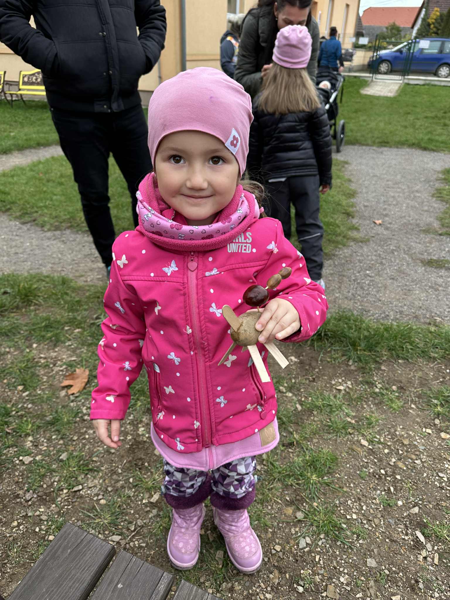 a425f928-cff1-4f63-bb2b-7e8cefe17af8