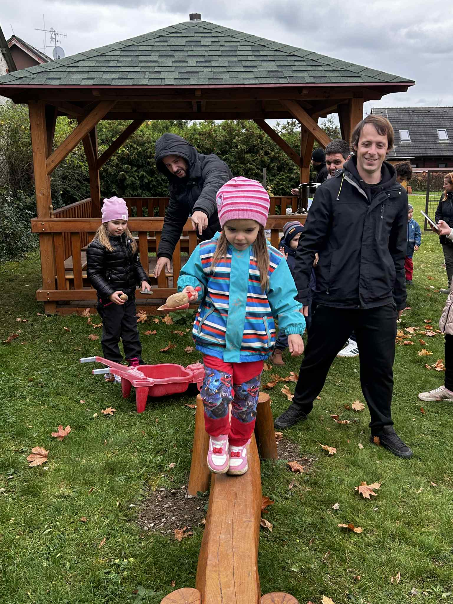 ba6cae16-0da0-43fd-a356-53226d8a4f79