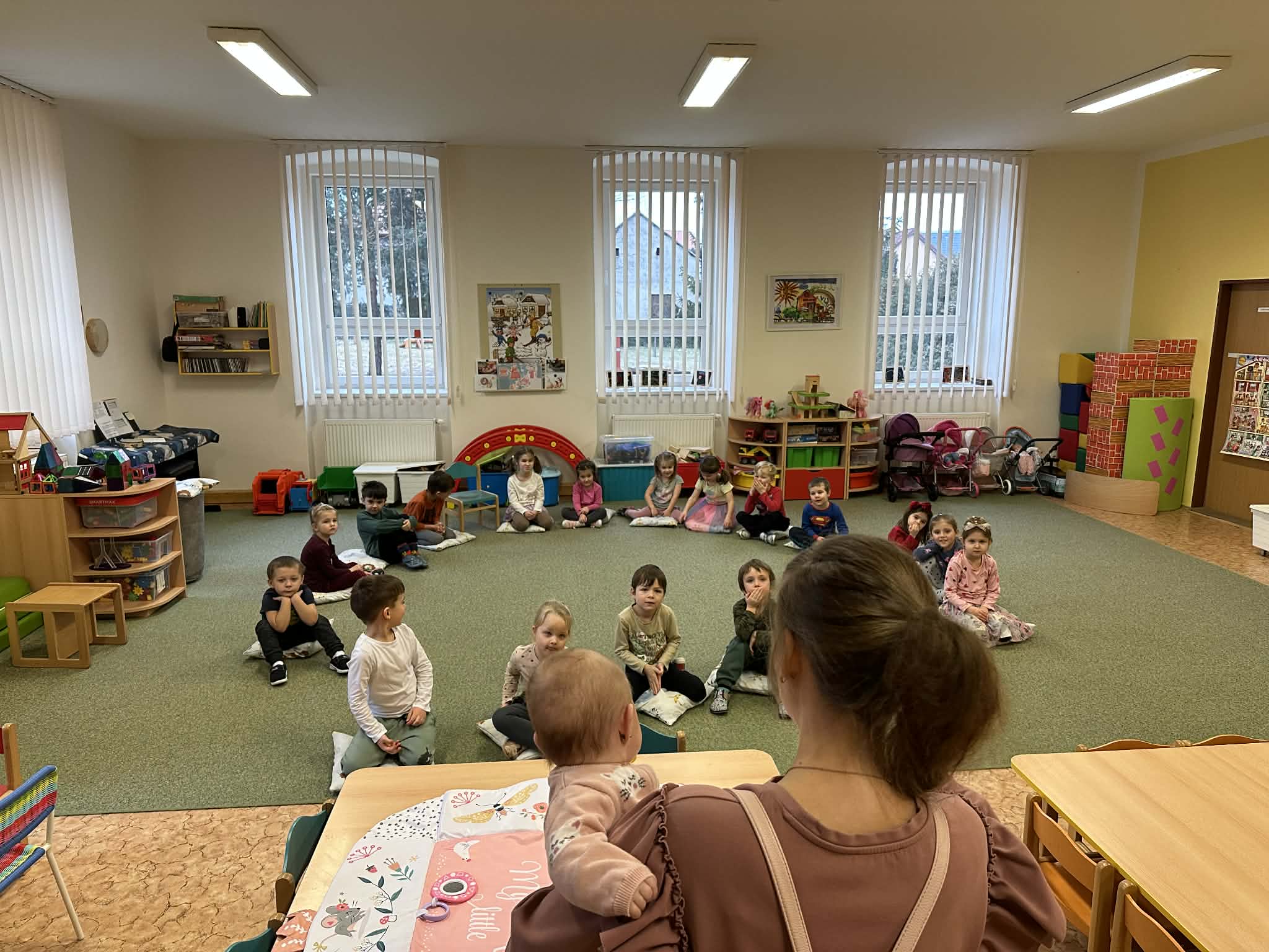 e8a4a07a-0131-44fb-9d44-0993f305d0a5