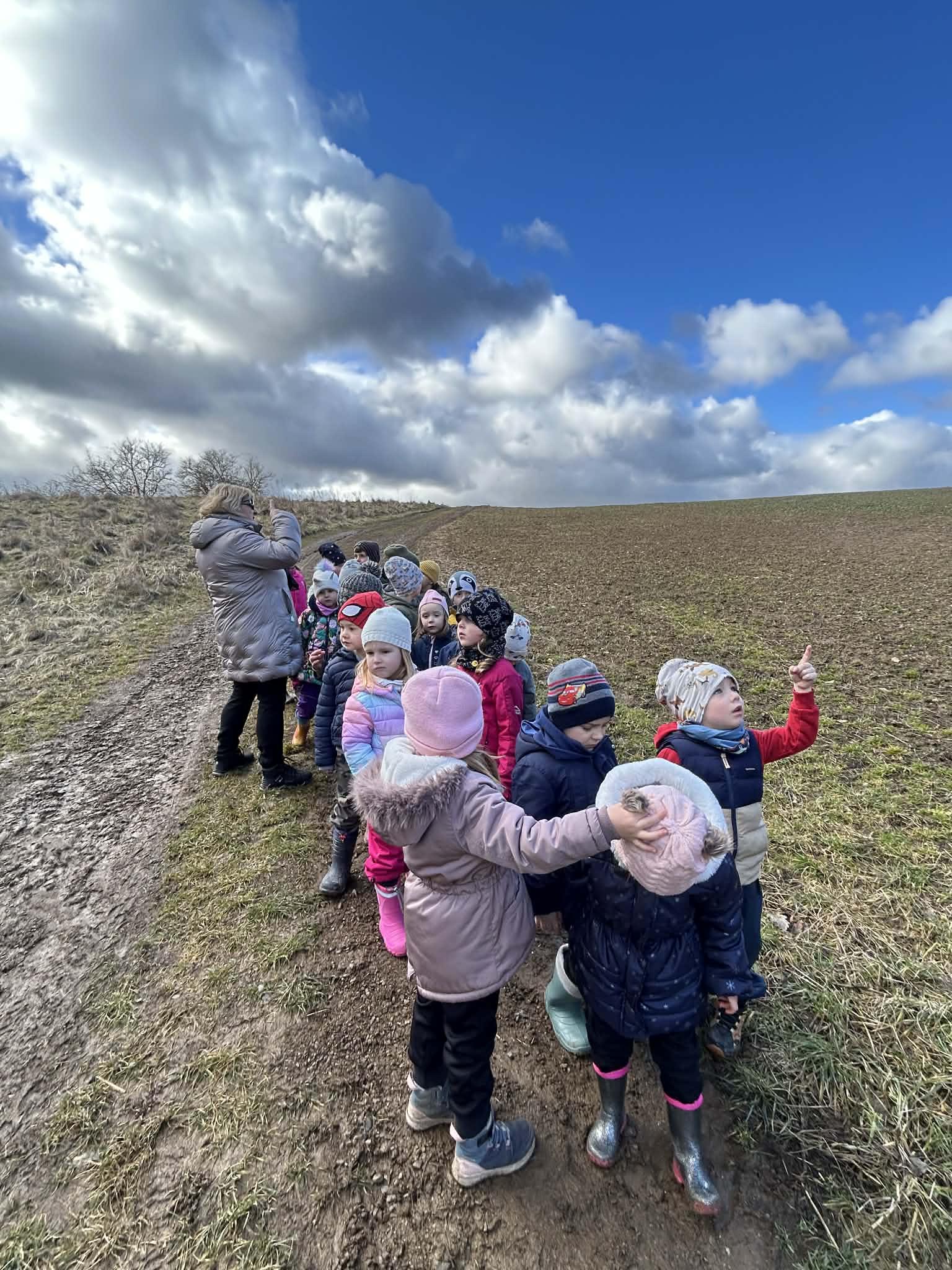 3df79154-e3f3-4787-9bb6-a505413d261e